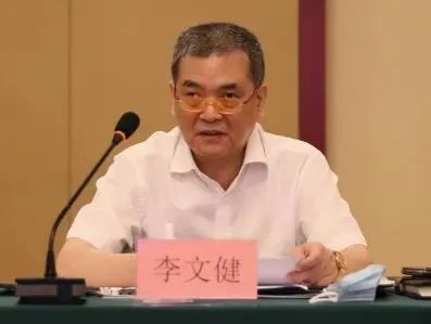 拼搏(中国)pinbo·官方网页版,参加海关自主可控操作系统和数据标准研讨会，全面提升海关科技自主可控能力