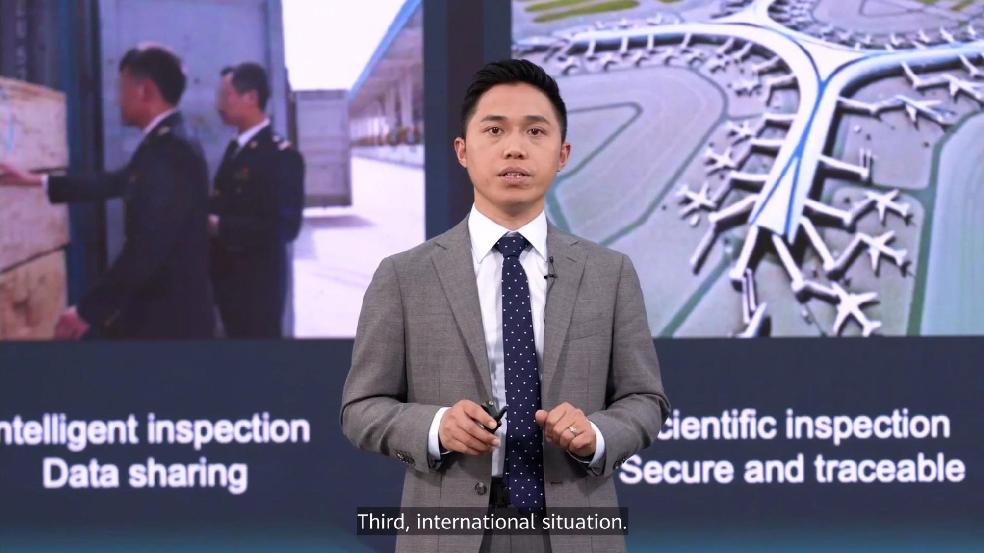 拼搏(中国)pinbo·官方网页版,受邀出席华为行业数字化转型全球发布会并发表主题演讲